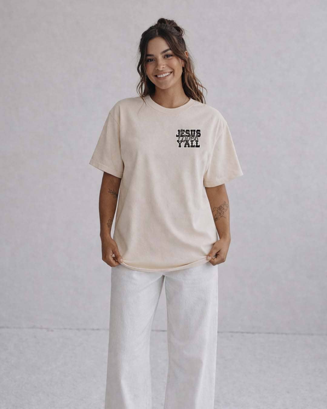 JESUS LOVES Y’ALL Tee